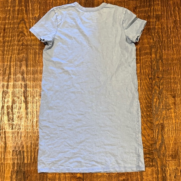 Universal Thread V-Neck T-Shirt Dress Bundle | Light Blue + Burnt Orange - Picture 7 of 7